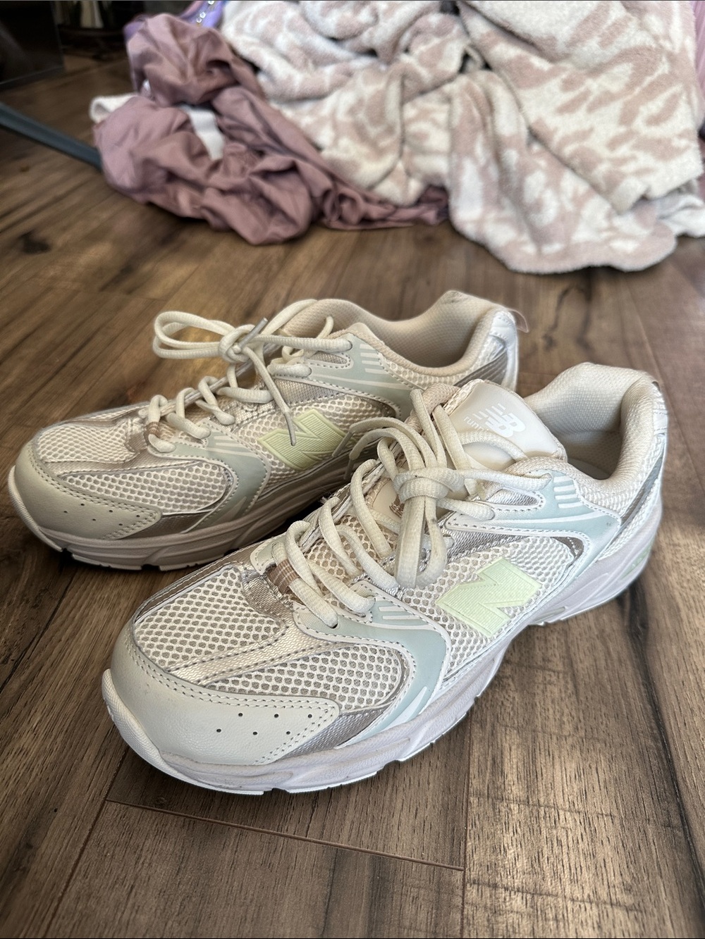 New Balance Men’s Cream and Light Green Athletic Sneakers